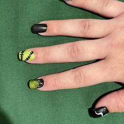 Nayeli's Nail Studio - Halloween Set 21'