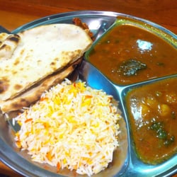 Om Vegetarian - Absolute bargain food and reasonably tasty (and more importantly) fast food