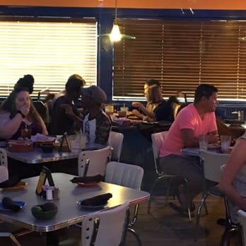 El Arroyo - Mexican Near Me - Arlington, Texas