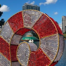 Orlando Farmer's Market - Holiday decor
