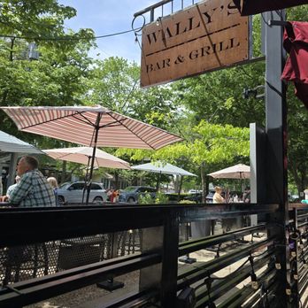 Wally's - Summer patio dining - American Near Me - Saugatuck, Michigan Wally's - Summer patio dining - American Near Me - Saugatuck, Michigan