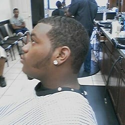 Ray's Barber Shop