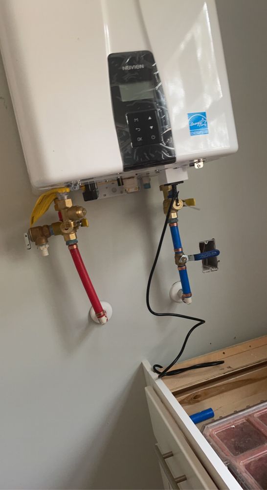 Slide of Gwynn Plumbing