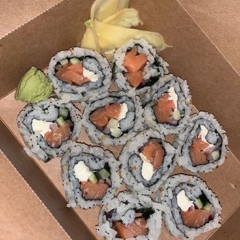 FUSIAN - Philly roll - Sushi Bars Near Me - Columbus, Ohio