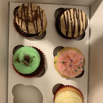 Showboy BakeShop - Beautiful!!! And so dang delicious! - Bakeries Near Me - Henderson, Nevada