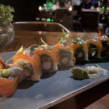 Tora Cancun - Cosmo roll - Japanese Near Me - Cancún, ROO Tora Cancun - Cosmo roll - Japanese Near Me - Cancún, ROO