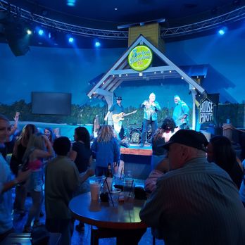 5 O'Clock Somewhere Bar - a band playing on stage - Bars Near Me - Tulsa, Oklahoma 5 O'Clock Somewhere Bar - a band playing on stage - Bars Near Me - Tulsa, Oklahoma