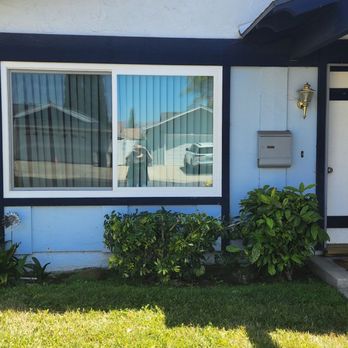 Elite Building Materials - Front window that needed replacement after the dog broke it. - Windows Installation Near Me - Simi Valley, California Elite Building Materials - Front window that needed replacement after the dog broke it. - Windows Installation Near Me - Simi Valley, California