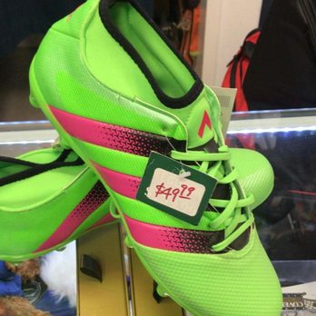 FIRST STRING SPORTS - Updated February 2026 - 39 Photos - 122-2900 ...