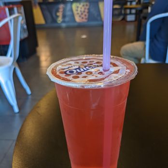 Quickly - Strawberry rose tea (large cold) - Bubble Tea Near Me - Oakland, California