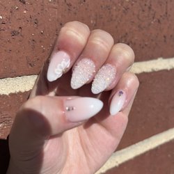 Ivy Nail - Nails