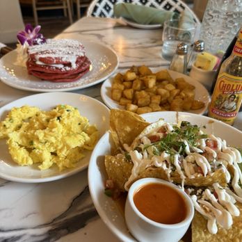 Sunny's - El Jefe Chilaquiles The Flirt Side Potatoes Side 2 Eggs - Breakfast & Brunch Near Me - Boerne, Texas Sunny's - El Jefe Chilaquiles The Flirt Side Potatoes Side 2 Eggs - Breakfast & Brunch Near Me - Boerne, Texas