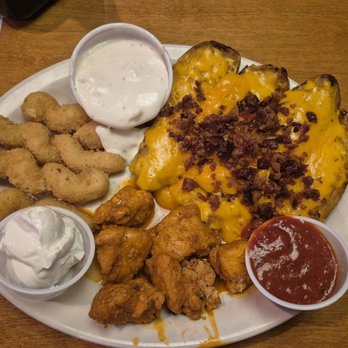 Texas Roadhouse - Appetizer platter chicken bites, mozzarella sticks and potato skins - American Near Me - Nottingham, Maryland