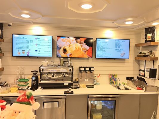 Gelato Paradiso by null