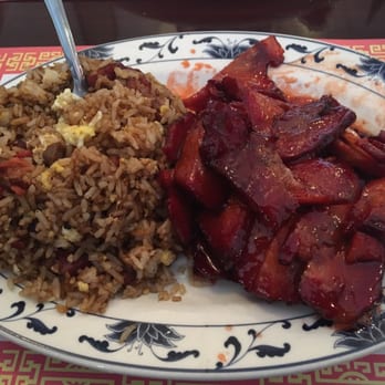 New Golden Star - Boneless spare ribs with pork fried rice. Delicioso!! - Chinese Near Me - New York, New York