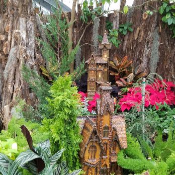 Krohn Conservatory - Botanical Gardens Near Me - Cincinnati, Ohio