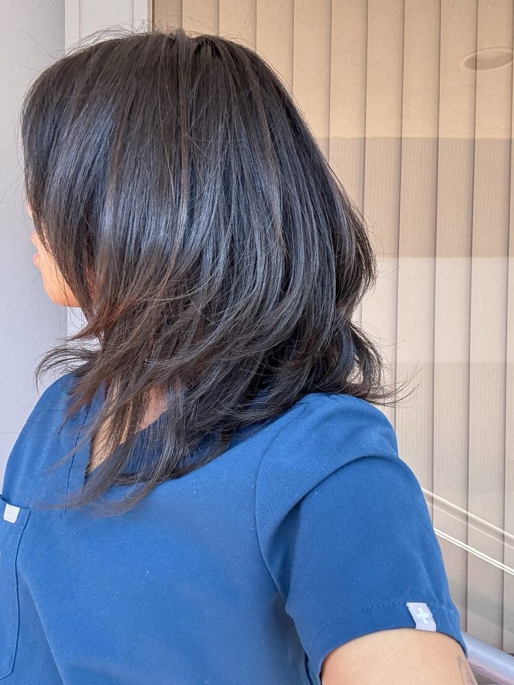 Niche Hair Studio Logo