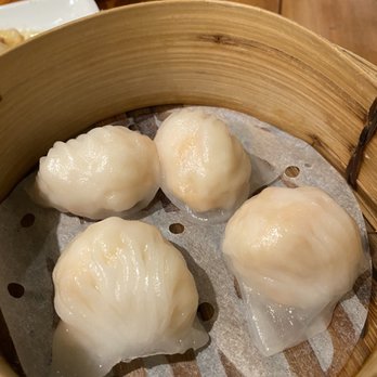 Tim Ho Wan - Har gow (shrimp dumplings) - Dim Sum Near Me - Honolulu, Hawaii Tim Ho Wan - Har gow (shrimp dumplings) - Dim Sum Near Me - Honolulu, Hawaii