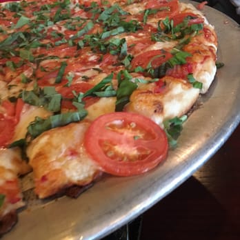 Mondo - Tomato basil pizza - Pizza Near Me - Middletown, Connecticut Mondo - Tomato basil pizza - Pizza Near Me - Middletown, Connecticut