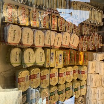 Moulin - 12/10/22 - Bakeries Near Me - Newport Beach, California