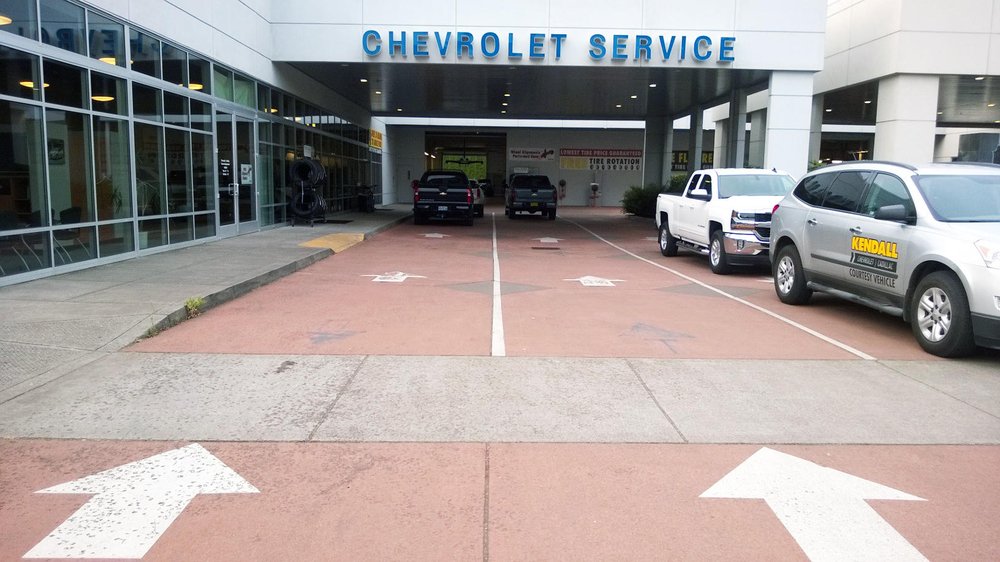 KENDALL CADILLAC OF EUGENE Updated March 2024 846 Goodpasture