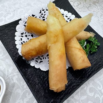 Neptune Palace Seafood Restaurant - deep fried shrimp garlic spring rolls (standout) - Seafood Near Me - Vancouver, British Columbia Neptune Palace Seafood Restaurant - deep fried shrimp garlic spring rolls (standout) - Seafood Near Me - Vancouver, British Columbia