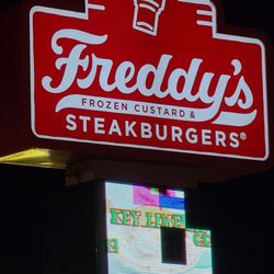 Freddy's Frozen Custard & Steakburgers - Signage  10-08-2023