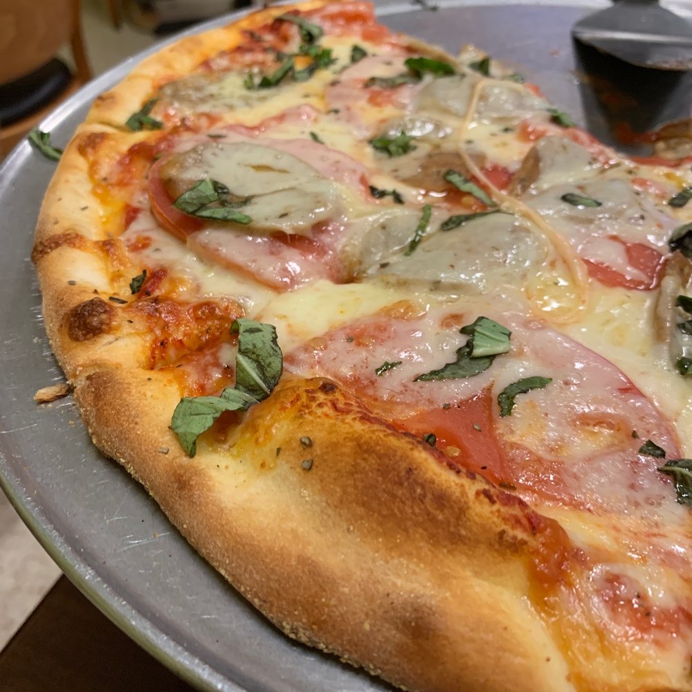 Brooklyn Joe's - a pizza on a pan - Pizza Near Me - Punta Gorda, Florida