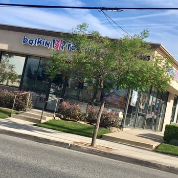 Baskin Robbins - Claremont - April 14, 2019 - Ice Cream & Frozen Yogurt Near Me - Claremont , California