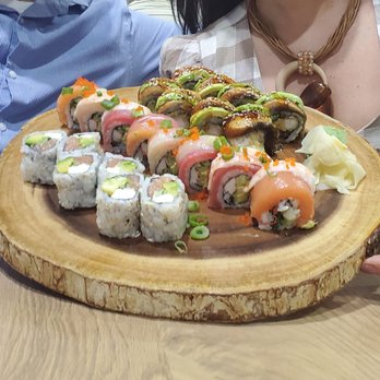 Suny Sushi - Alligator roll, seven color rainbow roll amd philladelphia. - Japanese Near Me - Annandale, Virginia