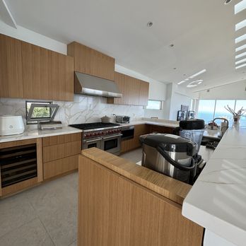 LA Home Construction - Kitchen. Malibu - General Contractors Near Me - Beverly Hills, California