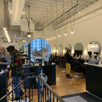 Thomas Charles Salon - Image of the salon inside - Hair Salons Near Me - Minneapolis, Minnesota Thomas Charles Salon - Image of the salon inside - Hair Salons Near Me - Minneapolis, Minnesota