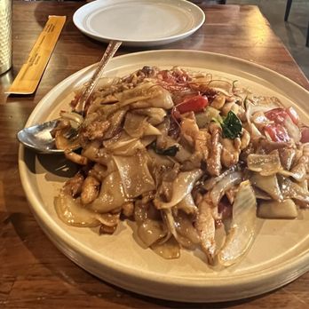 Hanuman Thai Eatery - Drunken noodle - Thai Near Me - Costa Mesa, California Hanuman Thai Eatery - Drunken noodle - Thai Near Me - Costa Mesa, California