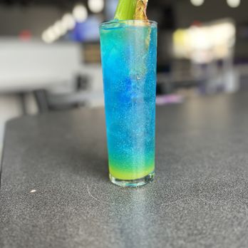 En Vain - Blue Brat - Hookah Bars Near Me - Houston, Texas En Vain - Blue Brat - Hookah Bars Near Me - Houston, Texas