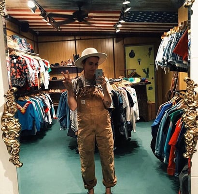 Divine Trash Vintage by null