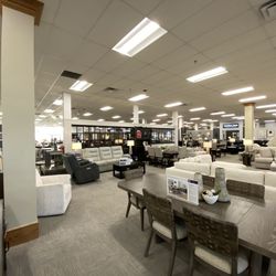 Raymour & Flanigan Furniture and Mattress Store