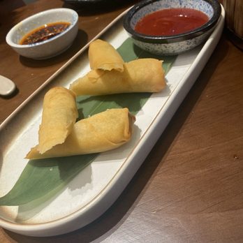 Yu's Noodle Shop - Crispy egg roll - Chinese Near Me - Lone Tree, Colorado Yu's Noodle Shop - Crispy egg roll - Chinese Near Me - Lone Tree, Colorado