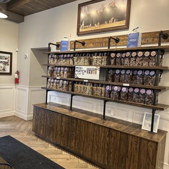 MilkShake Factory Downtown - All kinds of extra treats. - Desserts Near Me - Pittsburgh, Pennsylvania