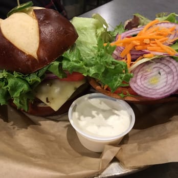Woody's Brewing - Jalapeno Burger...oh my! Yummm. - New American Near Me - Redding, California