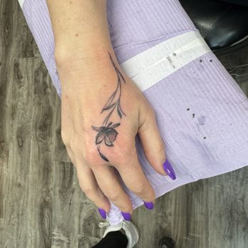 Infiniti Tattoos & Piercing Studio - Tattoo Near Me - Riverview , New Brunswick Infiniti Tattoos & Piercing Studio - Tattoo Near Me - Riverview , New Brunswick