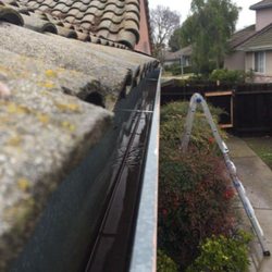 S&S Grass to Gutters - Gutter cleaning