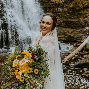 Perfect Harmony Floral - Waterfall Fall Bride - Florists Near Me - Belgrade, Montana