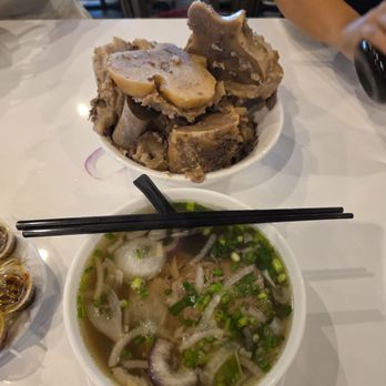 Pho Sapa - Bellaire Blvd - Vietnamese Near Me - Houston, Texas Pho Sapa - Bellaire Blvd - Vietnamese Near Me - Houston, Texas