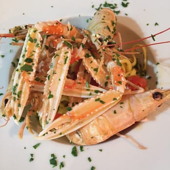 Casa Mia - Scampi and fresh pasta - Tuscan Near Me - Polignano a Mare, BT