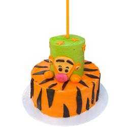 Cakes in Vermont - Tigger themed Smash cake