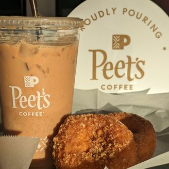 Dragonfly Donuts - Iced chai latte with crumb cake and cinnamon sugar cake donut - Donuts Near Me - Sacramento, California Dragonfly Donuts - Iced chai latte with crumb cake and cinnamon sugar cake donut - Donuts Near Me - Sacramento, California