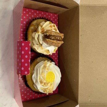 Smallcakes - Scarsdale - Cupcakes Near Me - Scarsdale, New York Smallcakes - Scarsdale - Cupcakes Near Me - Scarsdale, New York