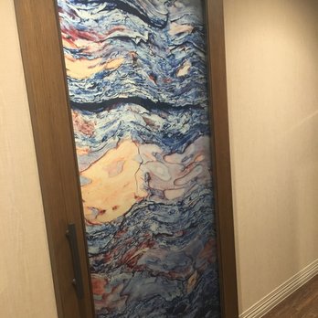 Hotel Indigo Naperville Riverwalk - Bathroom sliding door - Hotels Near Me - Naperville, Illinois