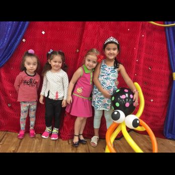 Children's Land Learning Center - Child Care & Day Care Near Me - Chicago, Illinois