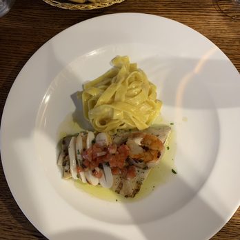 La Trattoria  - Italian Near Me - Philadelphia, Pennsylvania
